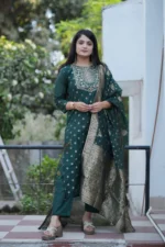 Women's Bottle Green Art Cotton Kurta Set with Intricate Zari Embroidery & Woven Dupatta