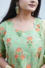 Premium Pista Green Ethnic Kurti Set with Woven Jacquard & Zari Dupatta - Image 4