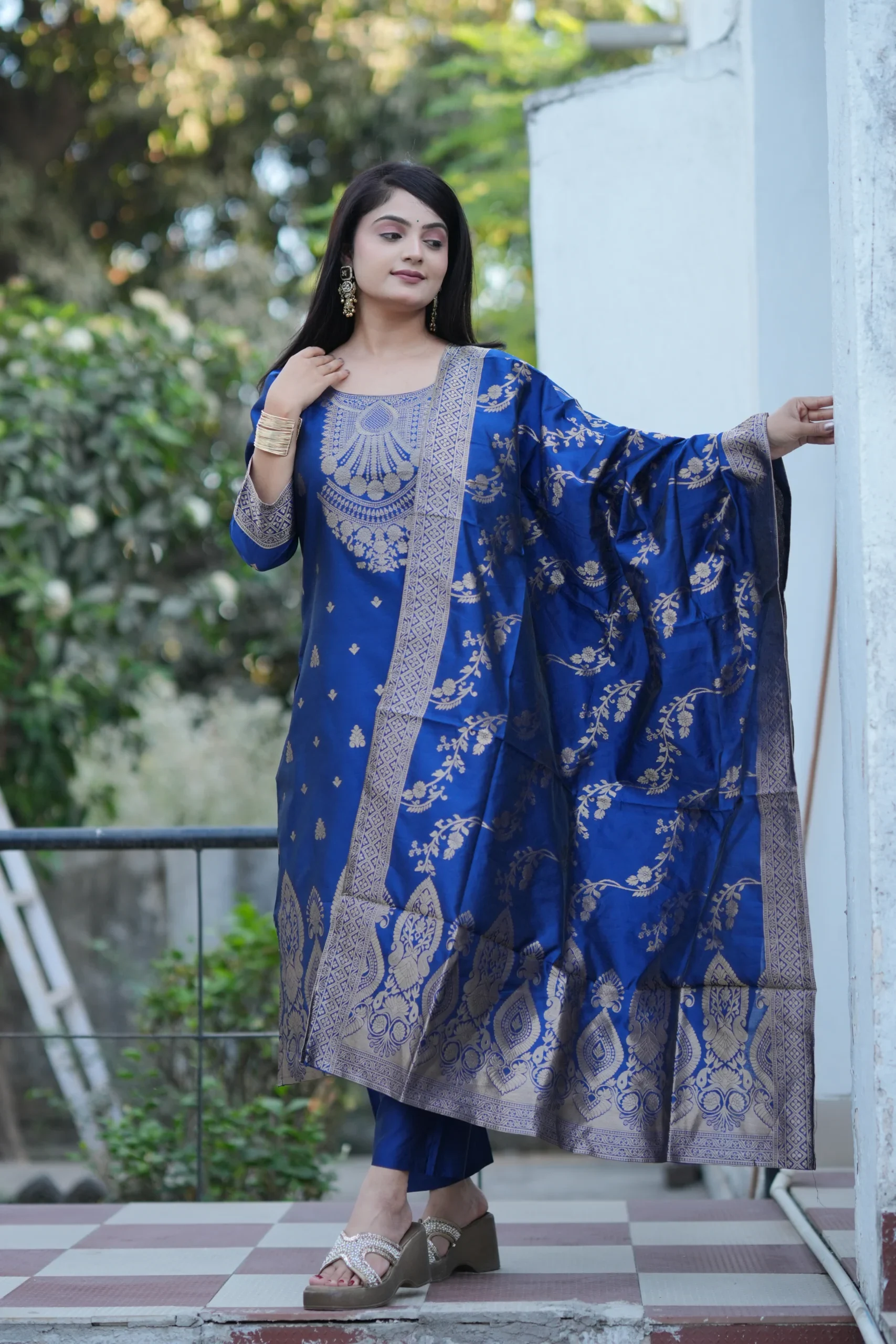 KBS03677 Premium Royal Blue Heavy Jacquard Woven Kurti Pant Dupatta Set - Image 1