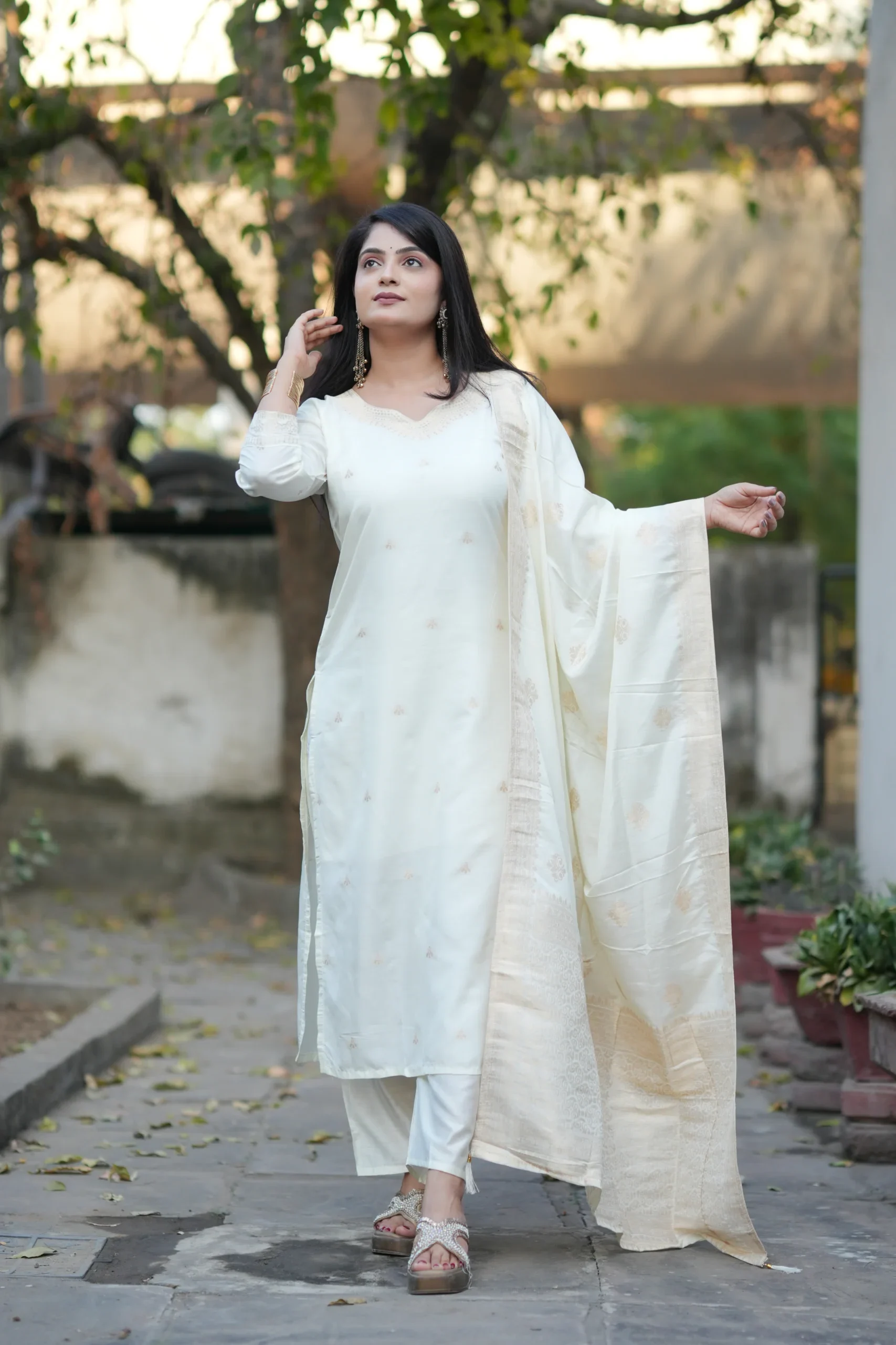 KBS03687 Premium Off-White Festive Wear Suit Set - Image 1