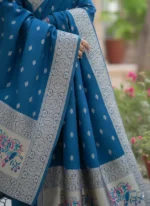 Women's Royal Blue Jacquard Woven Kurta Pant with Designer Jacquard Dupatta Set - Image 4